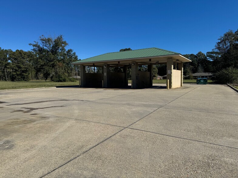 More Photos Of 27380 Walker South rd, Walker Specialty For Sale