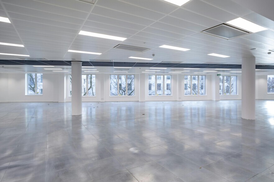 More Photos Of 1 Kingsway, London Office For Lease