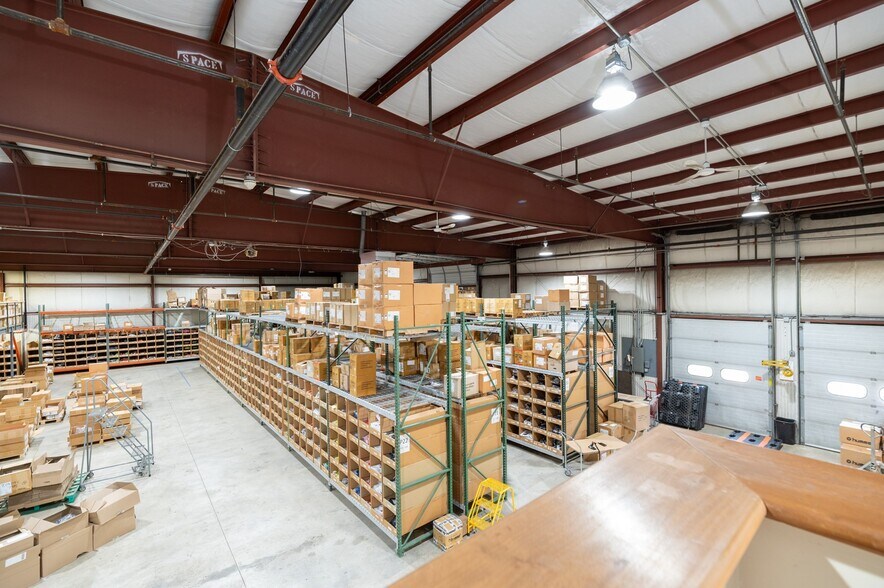 More Photos Of 44 Mitchell Rd, Ipswich Warehouse For Lease