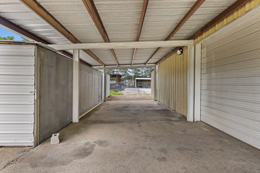 More Photos Of 1107 Buffalo Rd, Lawrenceburg Service For Sale