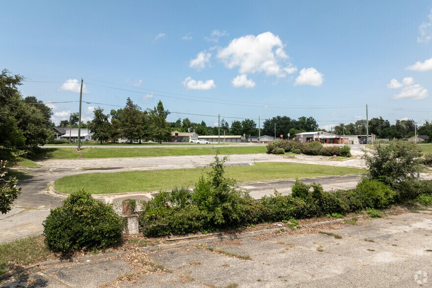 More Photos Of 2810 Highway 71, Marianna Land For Sale