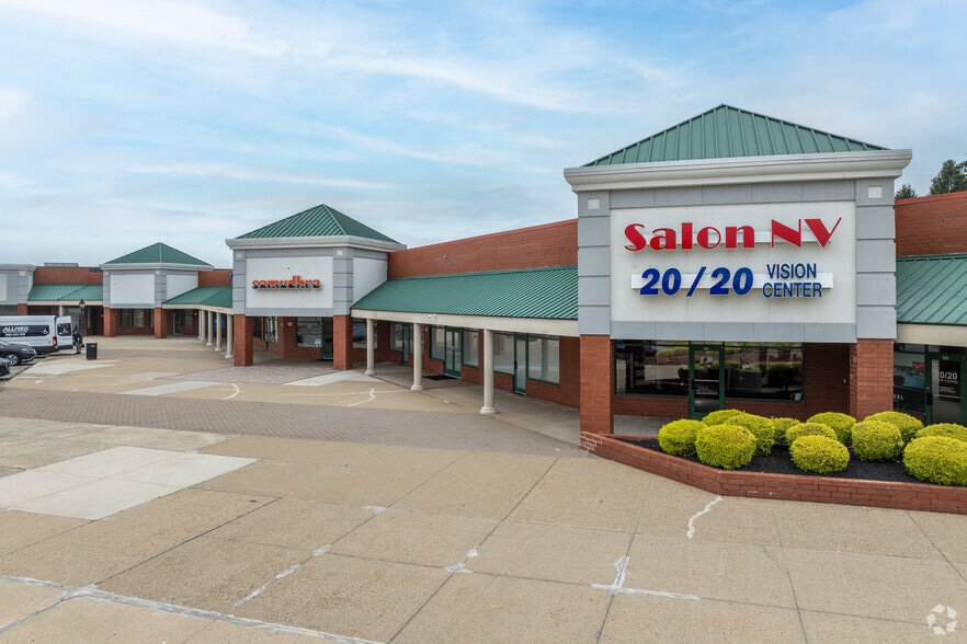 More Photos Of 3391 State Route 27, Franklin Park Storefront For Lease