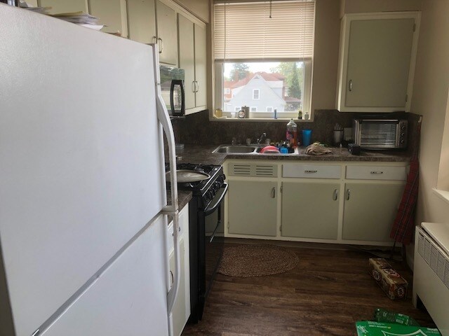 More Photos Of 3901 S Wayne Ave, Fort Wayne Office For Sale