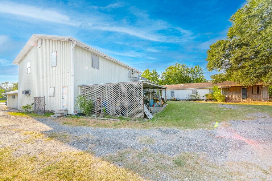 More Photos Of 5802 Sheppard Rd, Baytown Specialty For Sale