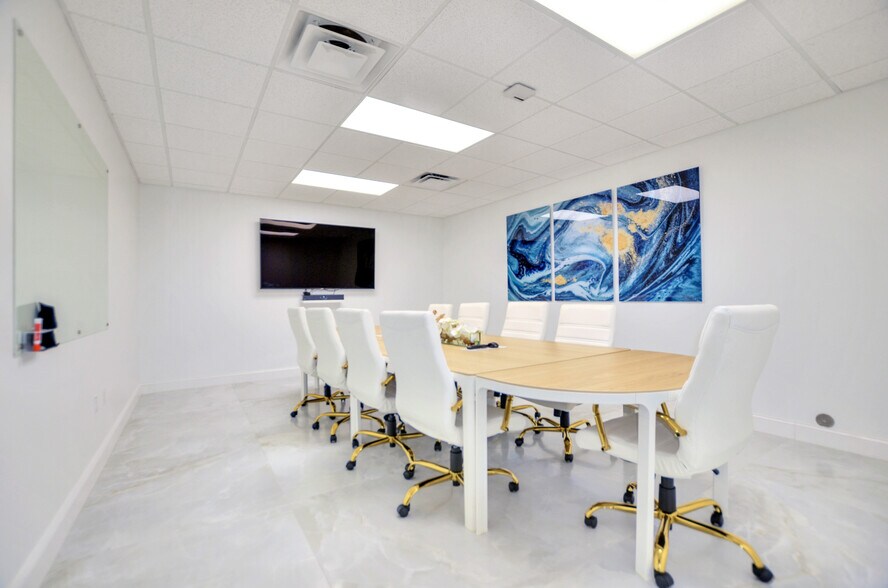 More Photos Of 829 W Martin Luther King Blvd, Tampa Medical For Lease