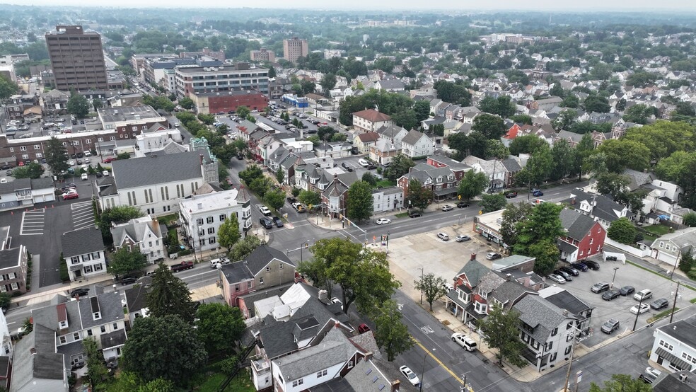 More Photos Of 95-97 E Broad St, Bethlehem Storefront Retail Residential For Lease