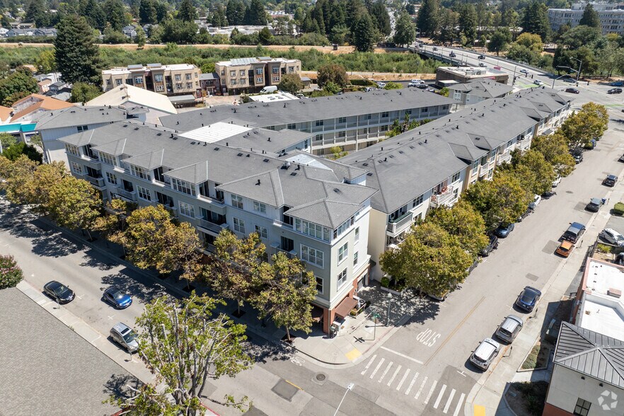 More Photos Of 2030 N Pacific Ave, Santa Cruz Apartments For Sale
