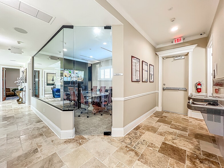 More Photos Of 4850 Holopaw Rd, Saint Cloud Office For Sale