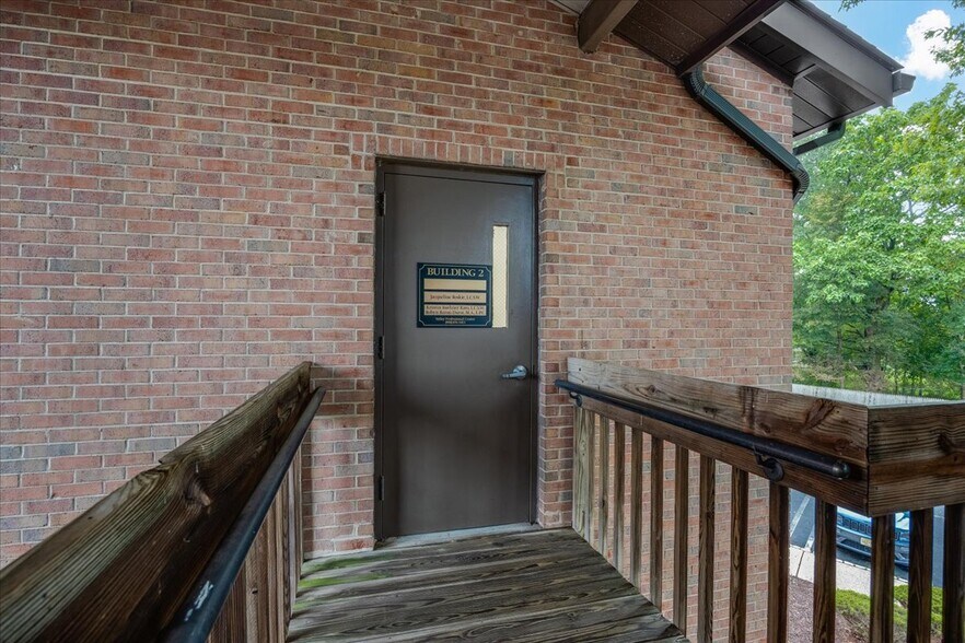 More Photos Of 59 E Mill Rd, Long Valley Office For Sale