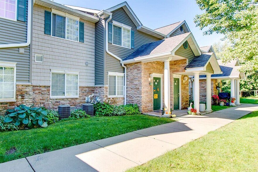 More Photos Of 3840 S Burdick St, Kalamazoo Apartments For Sale