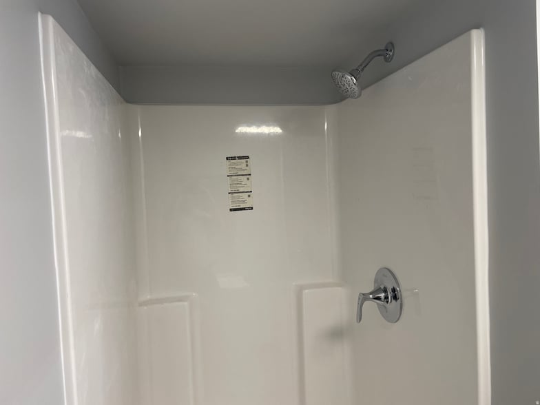 More Photos Of 1403 W 4500 S, Hurricane Airplane Hangar For Sale