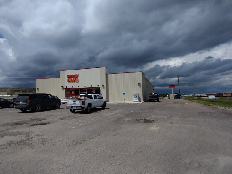 More Photos Of 1980 Roosevelt Hwy, Shelby Department Store For Sale