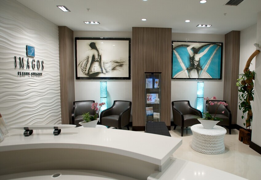 More Photos Of 7190 SW 87th Ave, Miami Medical For Lease