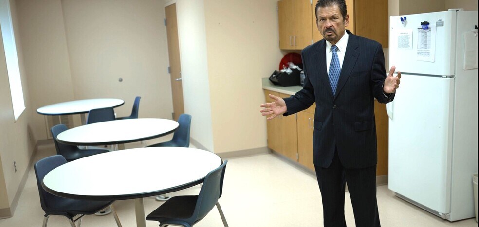 More Photos Of 600 E Main St, Richmond Medical For Lease