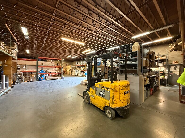 More Photos Of 205 S Dawson St, Seattle Manufacturing For Lease