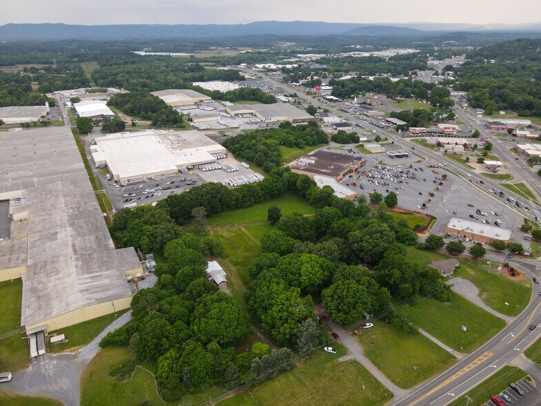 More Photos Of 1307 US 41 N, Calhoun Land For Sale