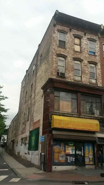 More Photos Of 233 Broad St, Elizabeth Apartments For Lease