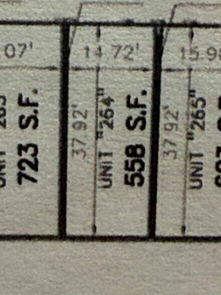 More Photos Of 264 Apex Dr, Pontiac Parking Garage For Sale