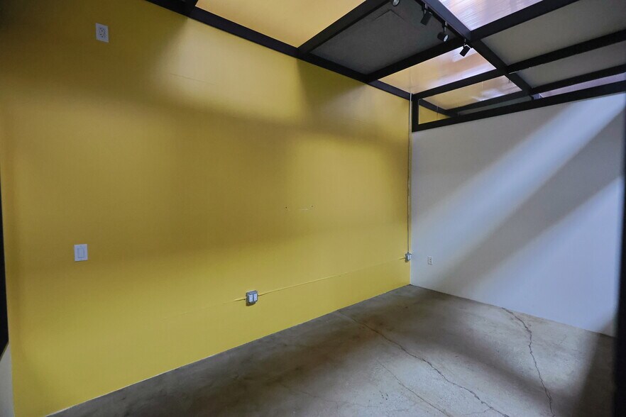 More Photos Of 2014-2022 E 7th St, Los Angeles Office For Lease
