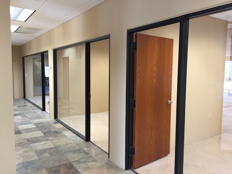 More Photos Of 10465 E Pinnacle Peak Pky, Scottsdale Medical For Lease
