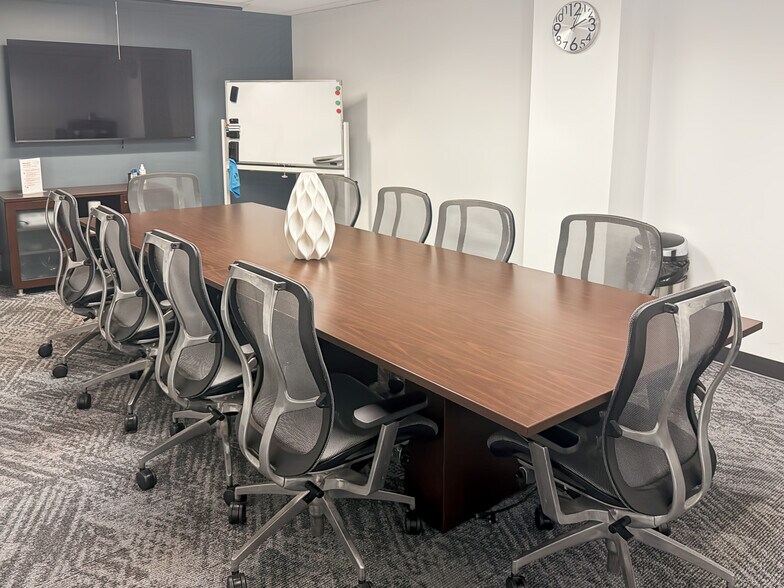 More Photos Of 70 E Sunrise Hwy, Valley Stream Coworking Space