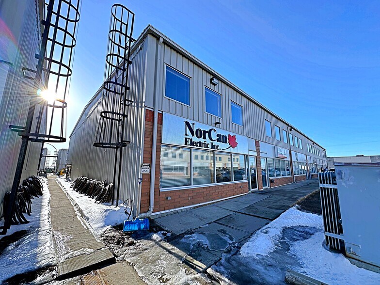 More Photos Of 380 Mackenzie Blvd, Fort McMurray Warehouse For Lease