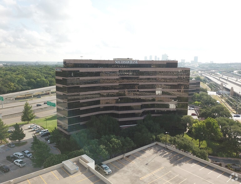 More Photos Of 1320 S University Dr, Fort Worth Office For Lease
