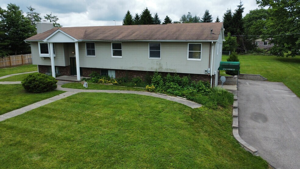 Primary Photo Of 3965 Parsons Rd, Howell General Retail For Sale