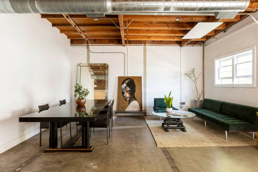 More Photos Of 5908 Barton Ave, Los Angeles Loft Creative Space For Sale