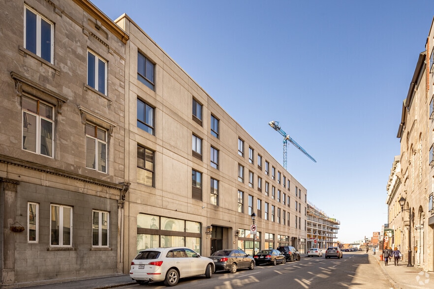 More Photos Of 455 Rue Notre-Dame E, Montréal Loft Creative Space For Sale