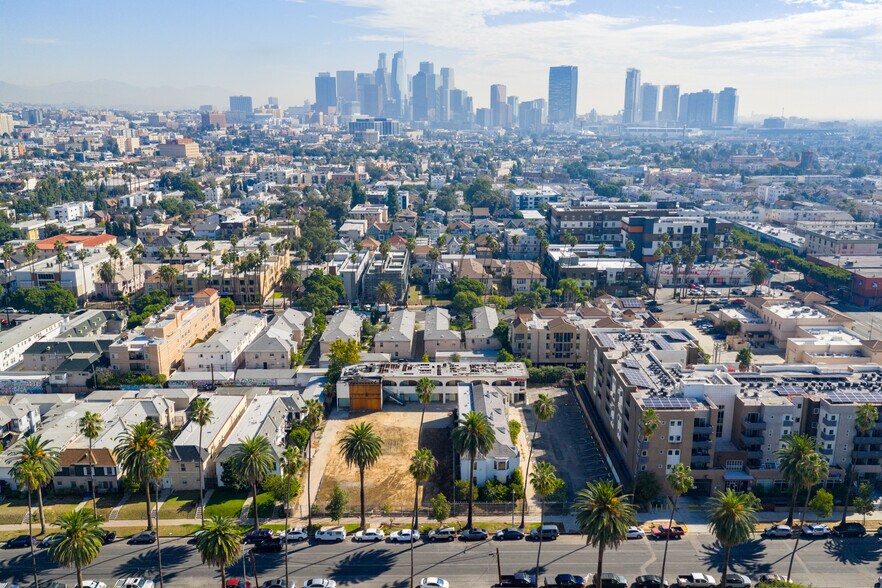 More Photos Of 1216 Menlo Ave, Los Angeles Land For Sale