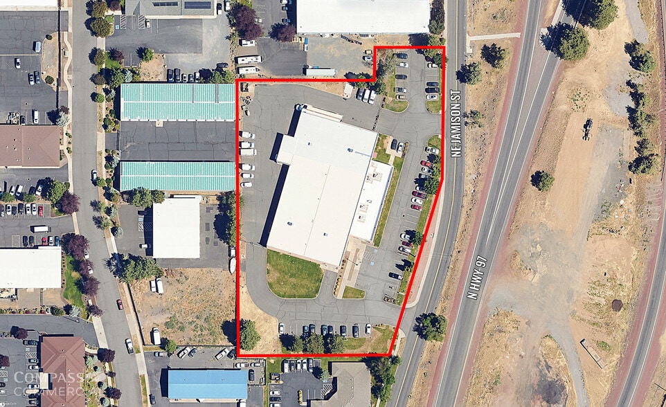 More Photos Of 63245 Jamison St, Bend Distribution For Lease