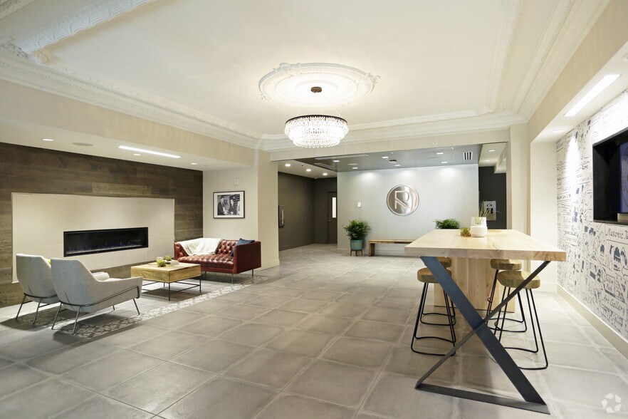 More Photos Of 201 Michigan St NW, Grand Rapids Apartments For Lease