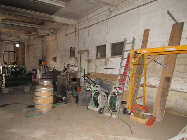 More Photos Of 509 E Oak St, Monticello Lodge Meeting Hall For Lease