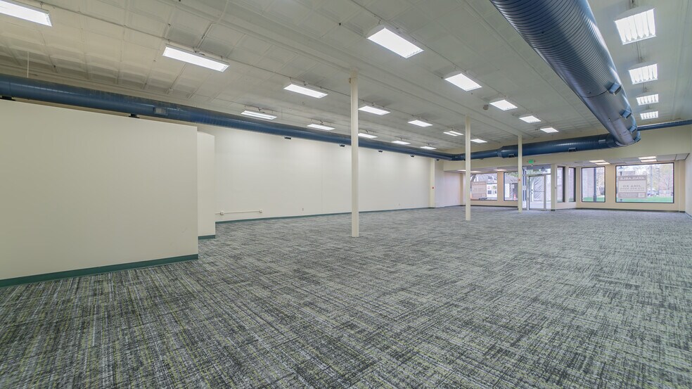 More Photos Of 710 Franklin St, Michigan City Freestanding For Lease