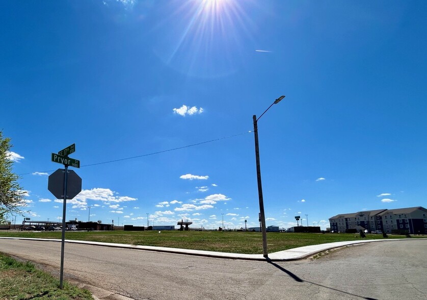 Primary Photo Of 1703 Pryor St, Amarillo Land For Sale