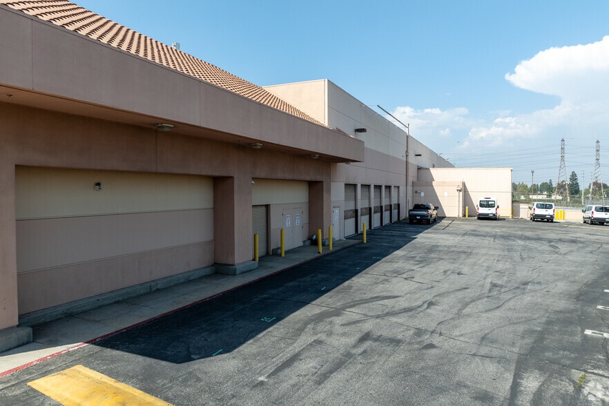 More Photos Of 1345 N Montebello Blvd, Montebello Freestanding For Lease