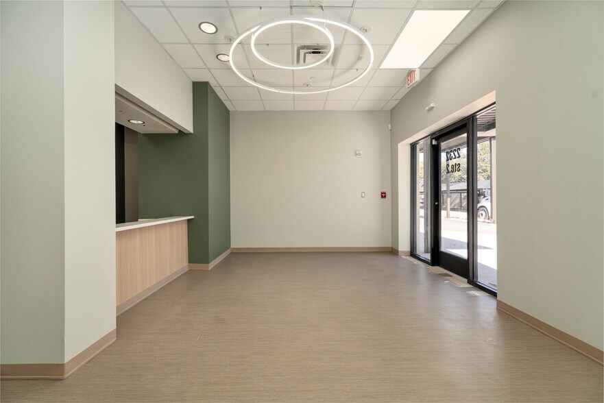 More Photos Of 2232 Indiana Ave, Lubbock Medical For Lease