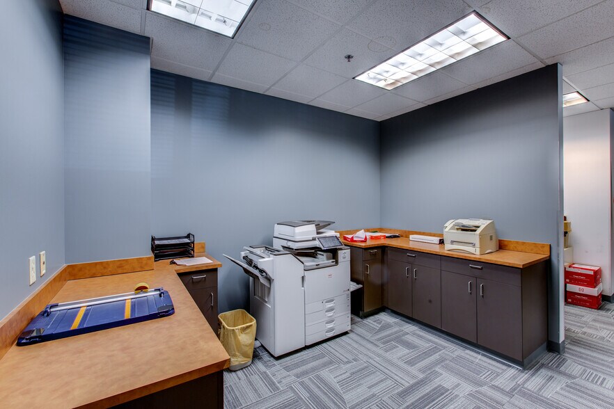 More Photos Of 5630 Ward Rd, Arvada Flex For Sale