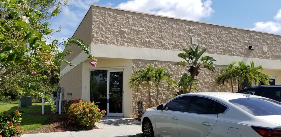 More Photos Of 24610 Sandhill Blvd, Punta Gorda Light Distribution For Lease