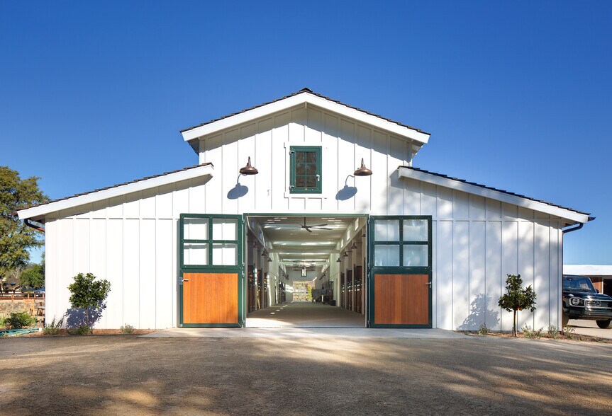 More Photos Of 16147 Via De Santa Fe, Rancho Santa Fe Specialty For Sale
