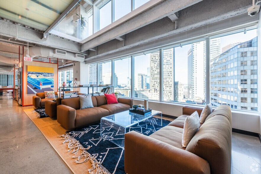 More Photos Of 33 Arch St, Boston Coworking Space