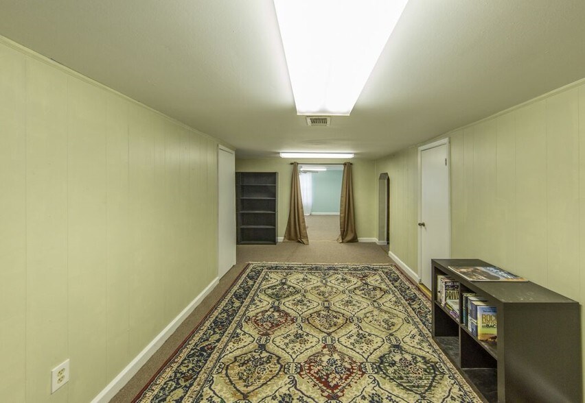 More Photos Of 1502 Main St, Seabrook Office Residential For Lease