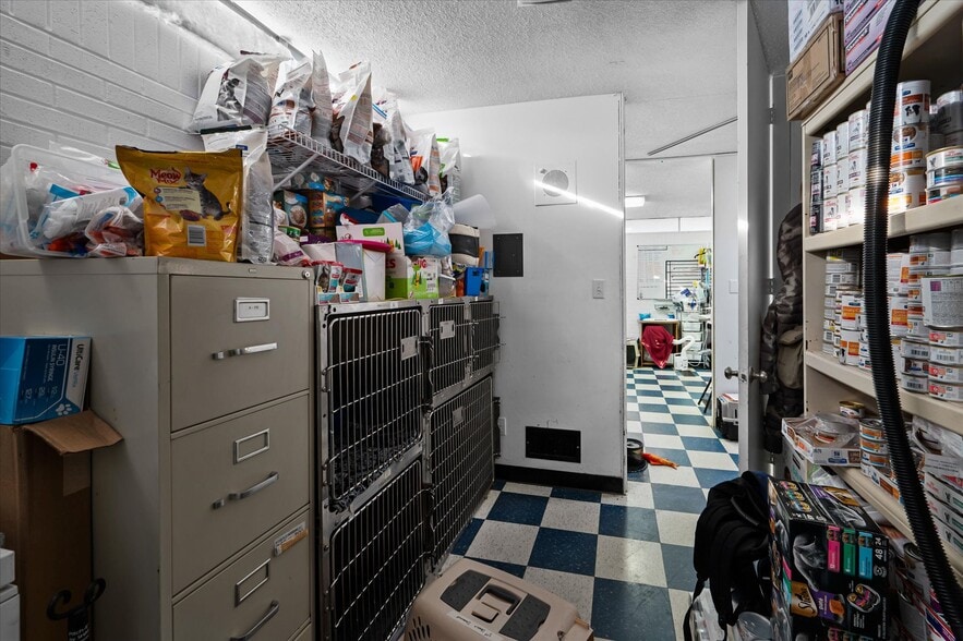 More Photos Of 160 E 4800 S, Salt Lake City Storefront Retail Office For Sale