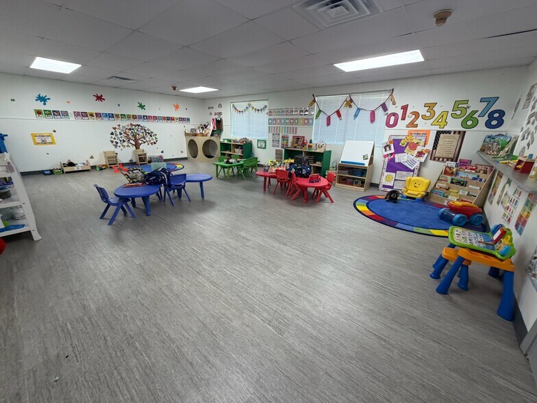 More Photos Of 548 E Bethany Dr, Allen Daycare Center For Sale