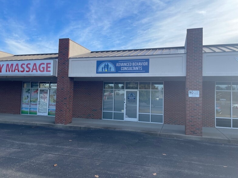 Primary Photo Of 3441 Fort Campbell Blvd, Clarksville Freestanding For Lease