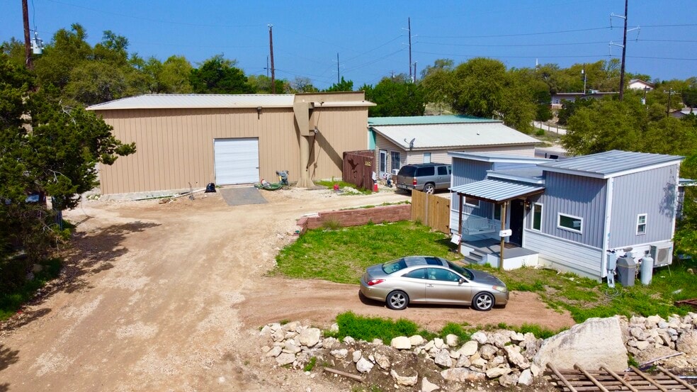 More Photos Of 1340 Hinch Dr, New Braunfels Apartments For Sale