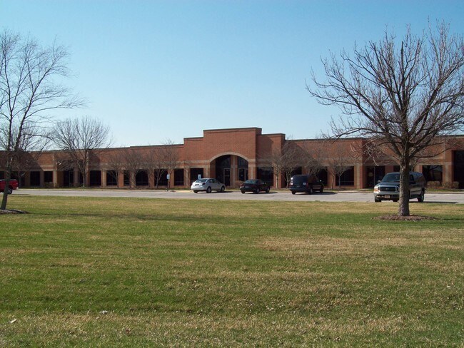 More Photos Of 50-164 S Park Blvd, Greenwood Light Distribution For Lease