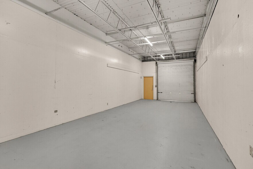 More Photos Of 1840 Hypoluxo Rd, Lake Worth Self Storage For Lease