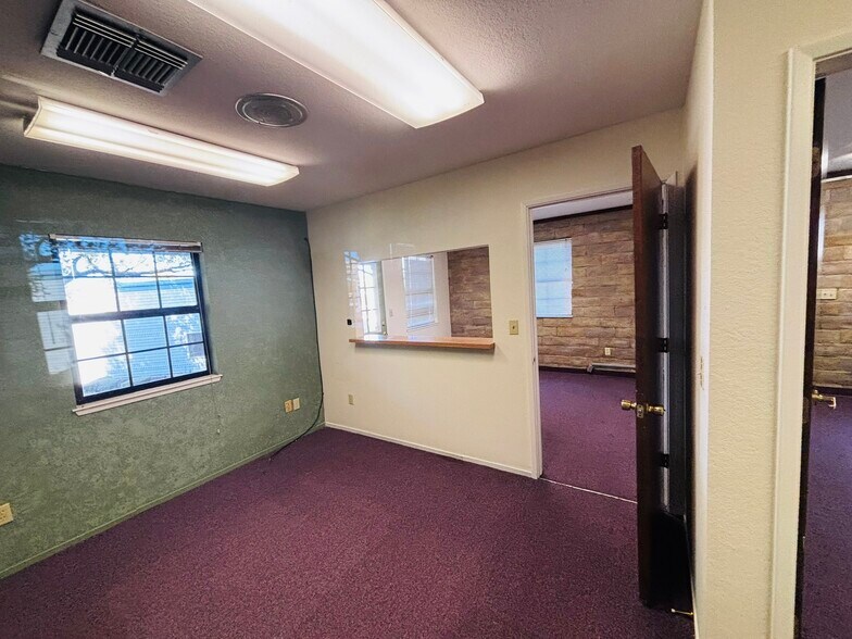 More Photos Of 571 Stanislaus Ave, Angels Camp Office For Sale